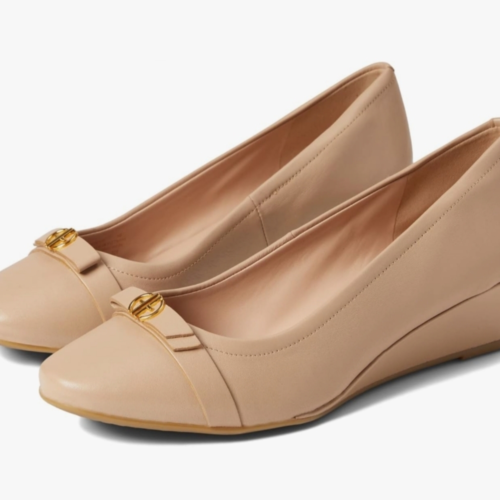 New In Box Women's Cole Hann